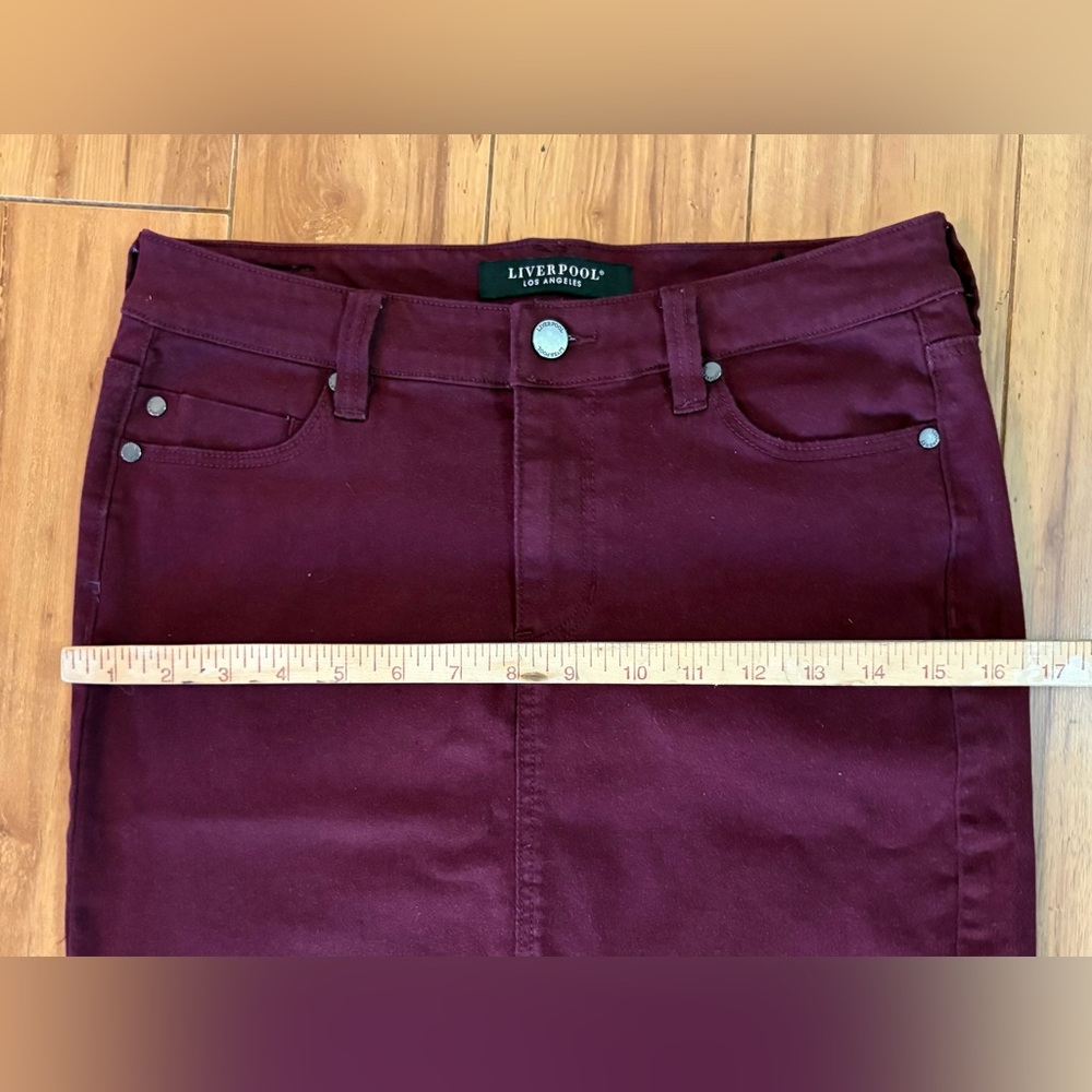 Liverpool Los Angeles, Deep Burgundy ‘Forever Fit’ Pencil Skirt, Size 4 - Picture 9 of 11